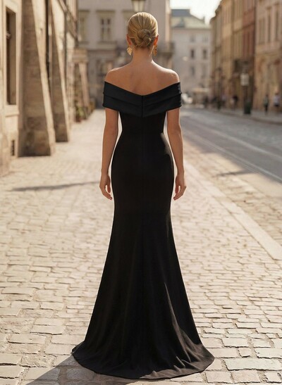 Trumpet/Mermaid Off-The-Shoulder Sweep Train Satin/Silk Like Satin/Elastic Satin Mother Of The Bride Dresses With High Split
