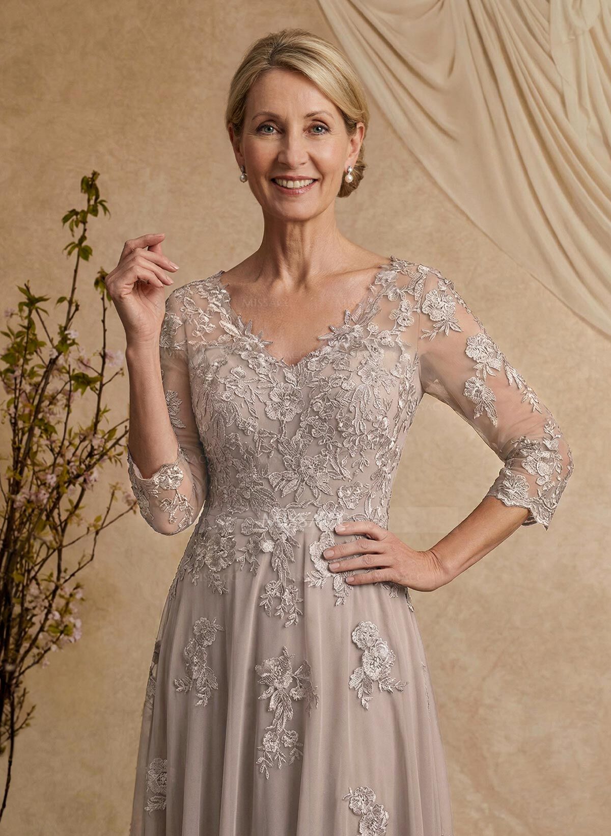 A-Line V-Neck 3/4 Sleeves Floor-Length Chiffon/Lace Mother Of The Bride Dresses With Lace