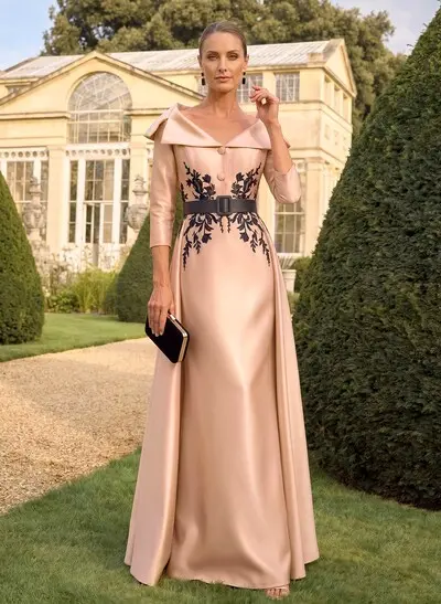 Sheath/Column V-Neck 3/4 Sleeves Floor-Length Satin Mother Of The Bride Dresses With Appliques Lace