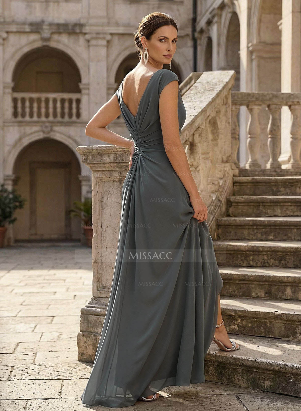Sheath/Column Scoop Neck Sleeveless Floor-Length Chiffon Mother Of The Bride Dresses With Ruffle/High Split
