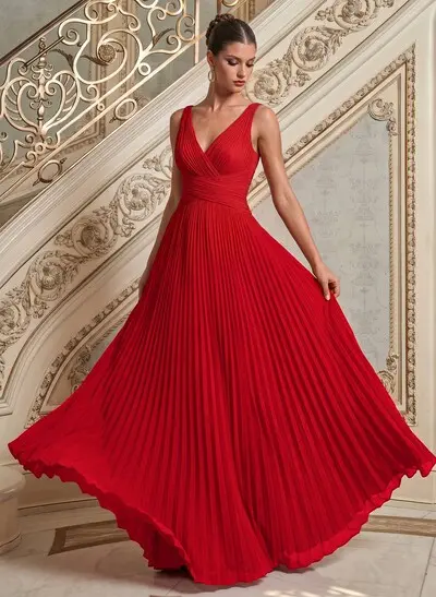 A-Line V-Neck Sleeveless Floor-Length Chiffon Mother Of The Bride Dresses With Pleated