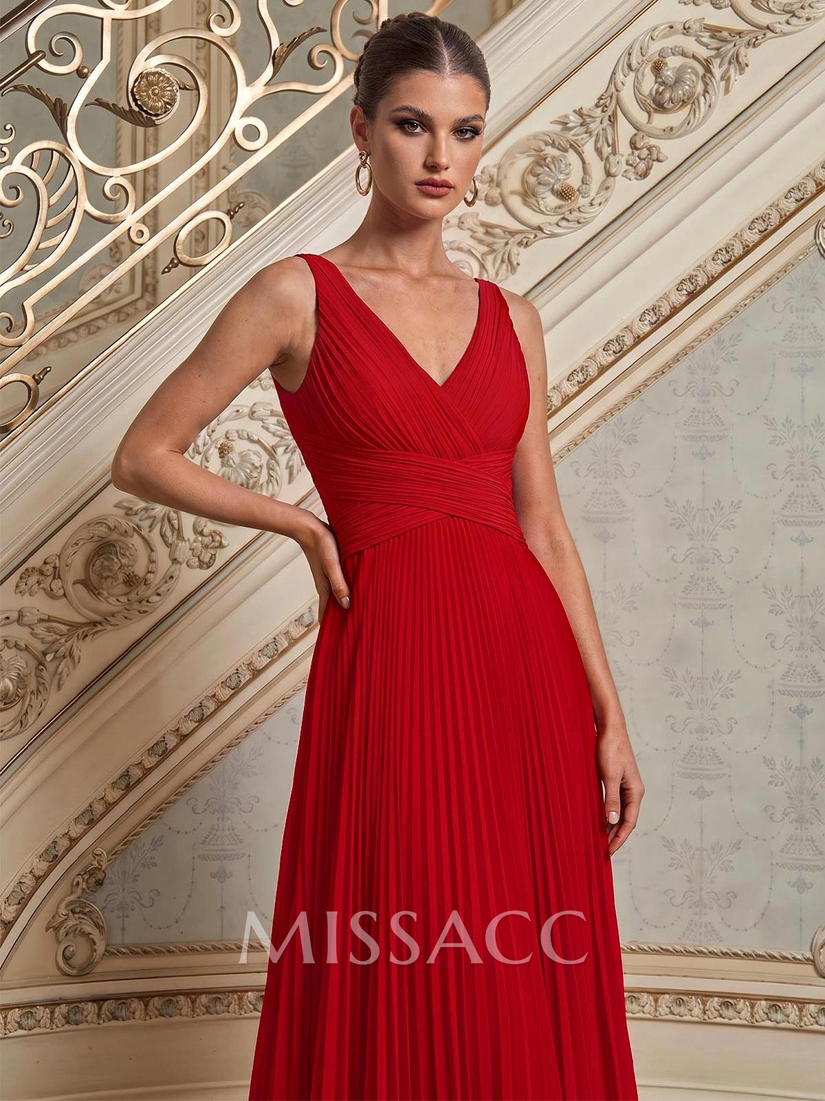A-Line V-Neck Sleeveless Floor-Length Chiffon Mother Of The Bride Dresses With Pleated A-Line V-Neck Sleeveless Floor-Length Chiffon Mother Of The Bride Dresses With Pleated