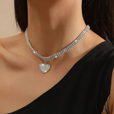Pendant Necklaces Necklaces