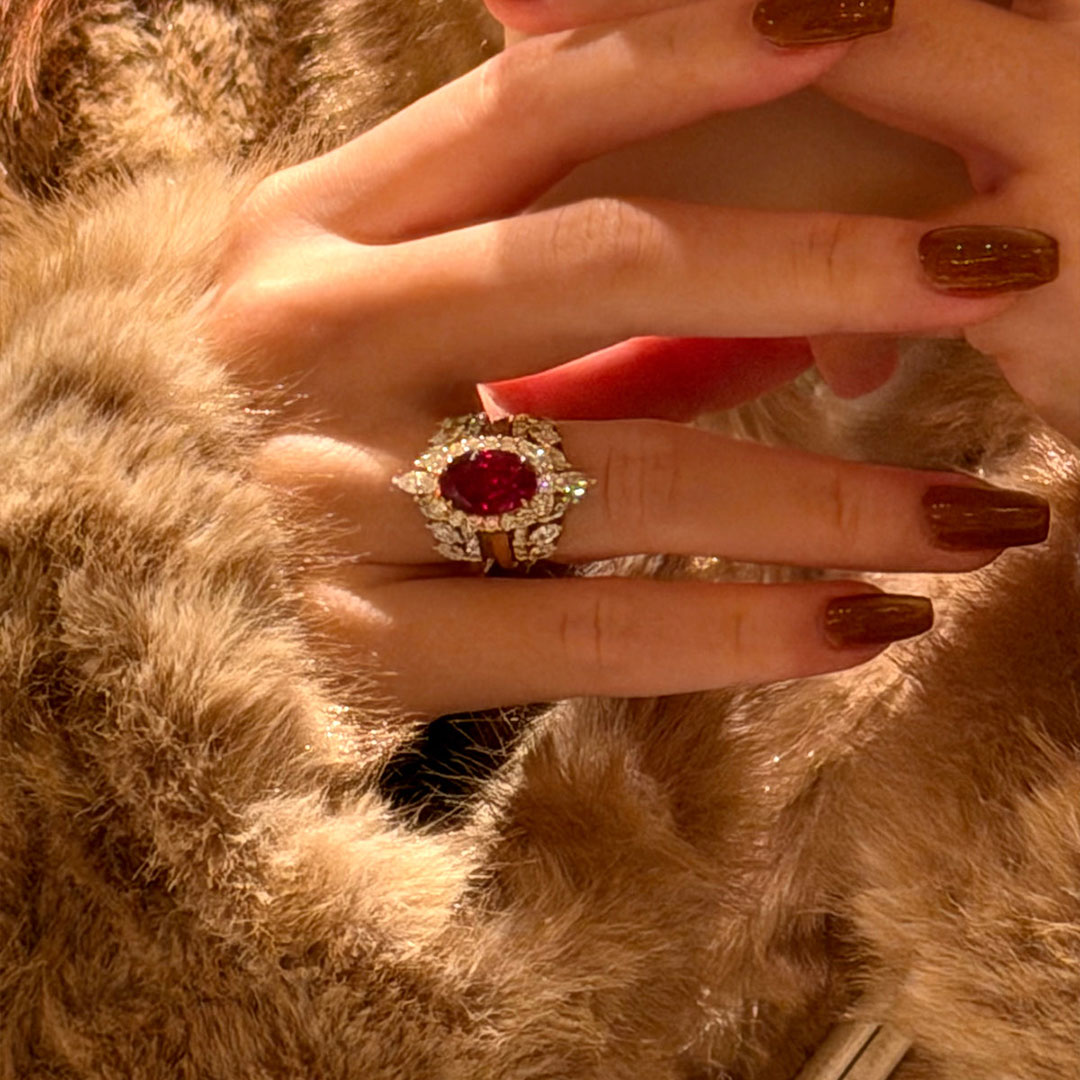 9*12mm Oval Cut Sona Simulated Diamonds Engagement Rings Sets In Sterling Silver