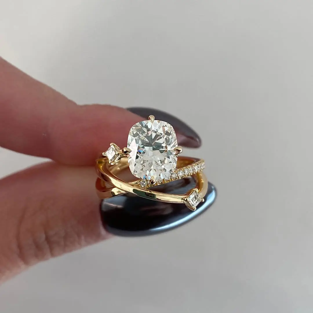 4CT 8*10mm Cushion Cut Moissanite Engagement Rings In Sterling Silver