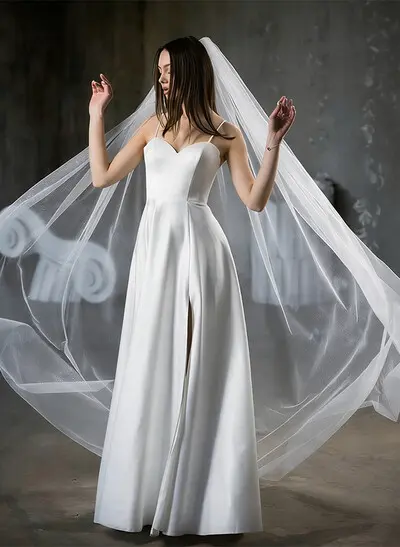 Raw Edge Single-Tier Tulle Waltz Length Wedding Veils