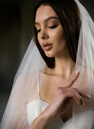 Raw Edge Single-Tier Tulle Waltz Length Wedding Veils