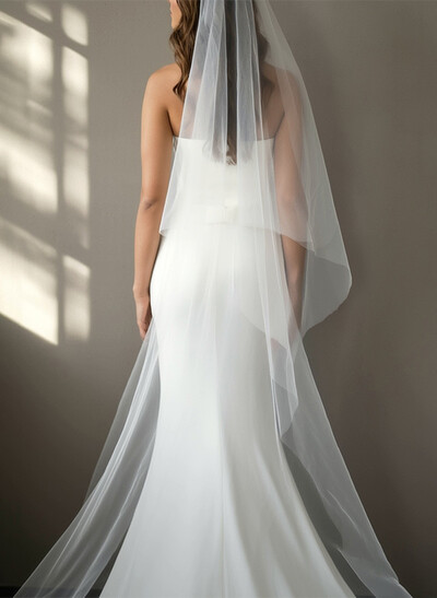 Cut Edge One-Tier Tulle Chapel Bridal Veils