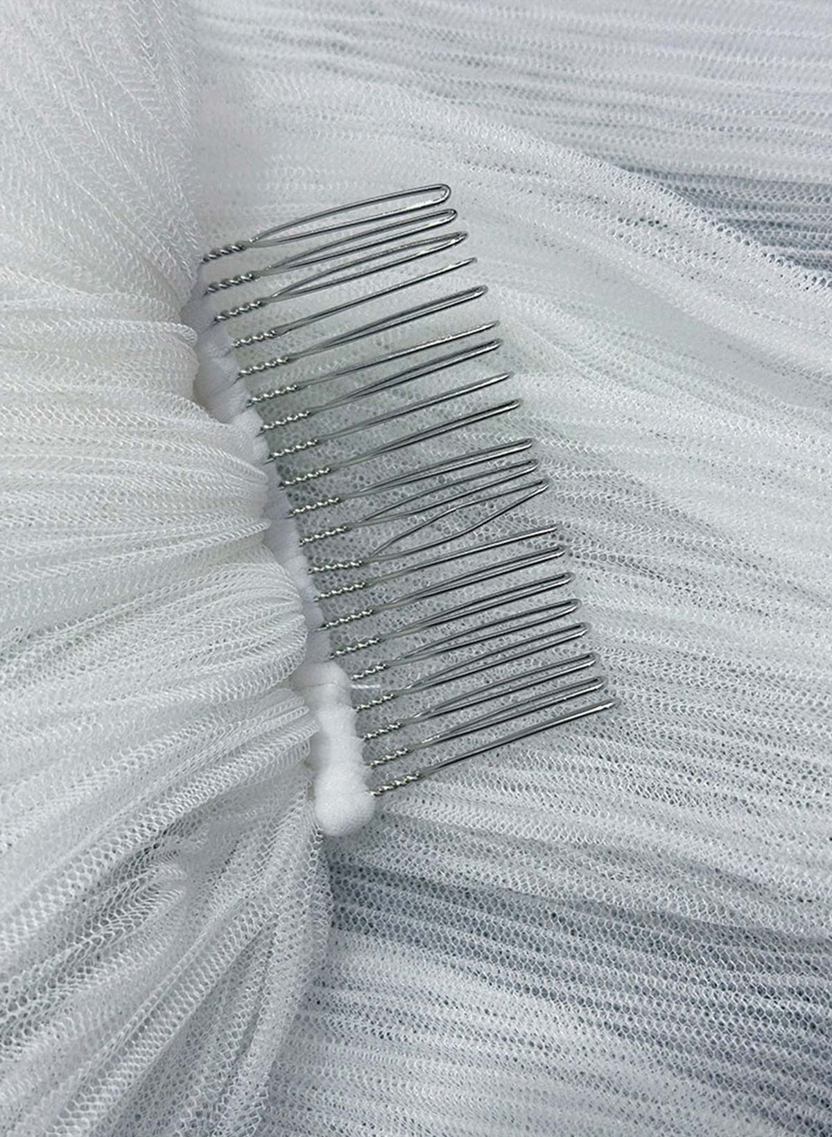 Cut Edge Simple One-Tier Tulle Waltz Bridal Veils