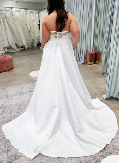 A-Line Scoop Neck Sleeveless Court Train Chiffon/Crepe Satin Bride Wedding Dress