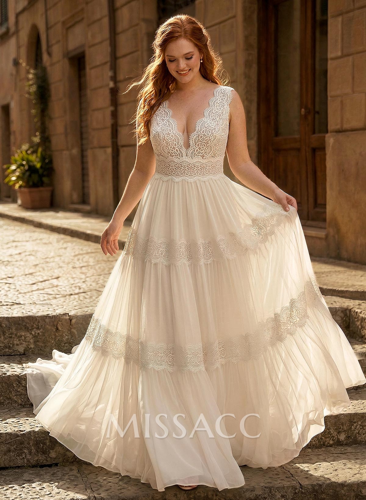 Elegant A-Line V-Neck Sleeveless Floor-Length Chiffon/Lace Wedding Dresses With Lace