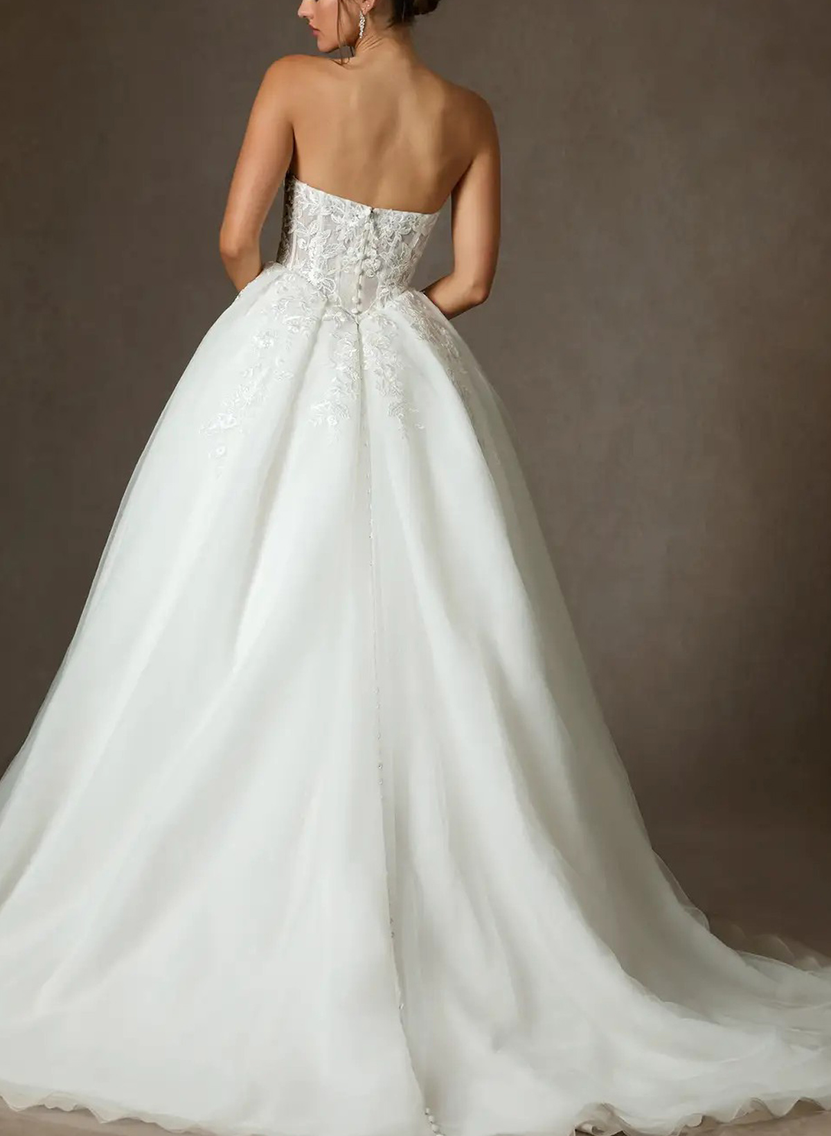 Ball-Gown Sweetheart Sleeveless Sweep Train Lace/Organza Bride Wedding Dress With Appliques Lace