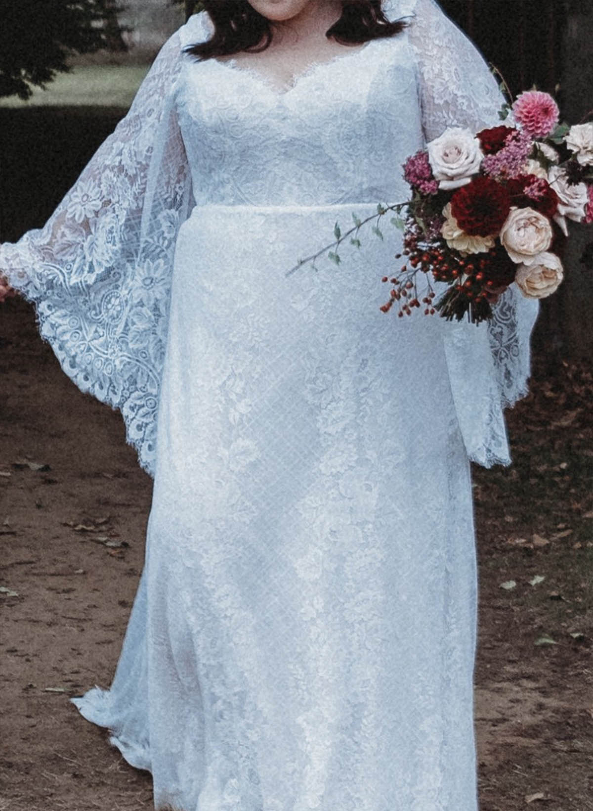 A-Line V-Neck Long Sleeves Court Train Lace Wedding Dresses With Appliques Lace