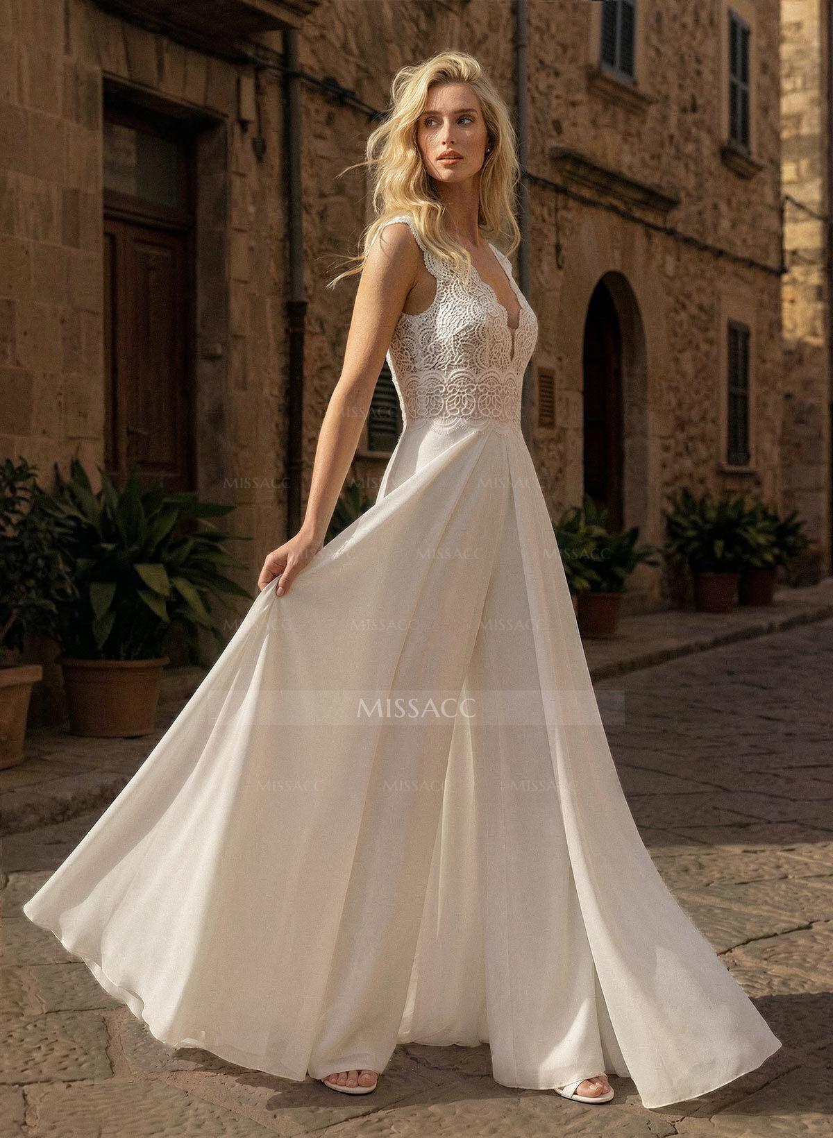 A-Line V-Neck Sleeveless Floor-Length Chiffon/Lace Wedding Dresses With Lace/Overskirt Dress