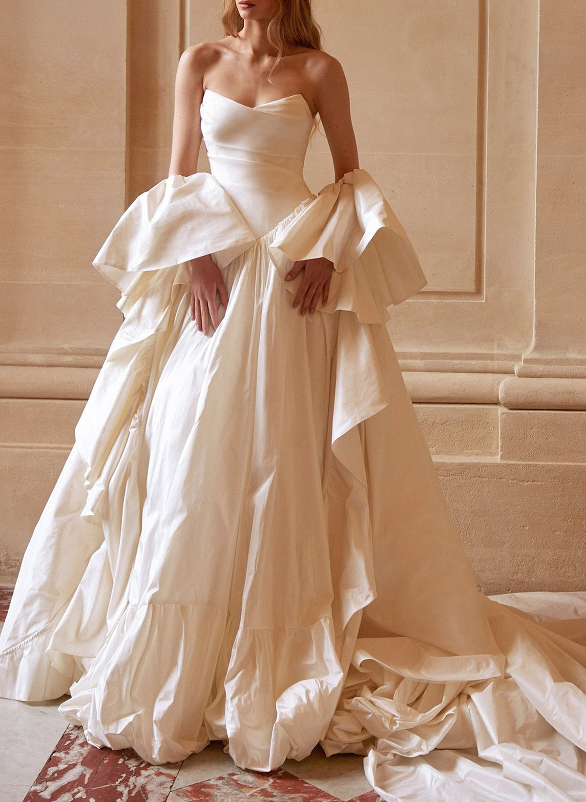 Ball-Gown Strapless Sleeveless Royal Taffeta Wedding Dresses
