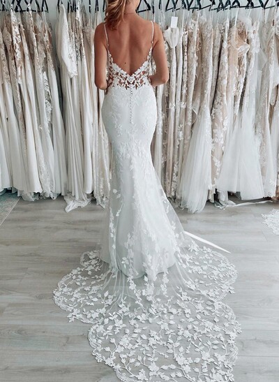 Trumpet/Mermaid Sweetheart Sleeveless Chapel Train Lace Bride Wedding Dress With Appliques Lace