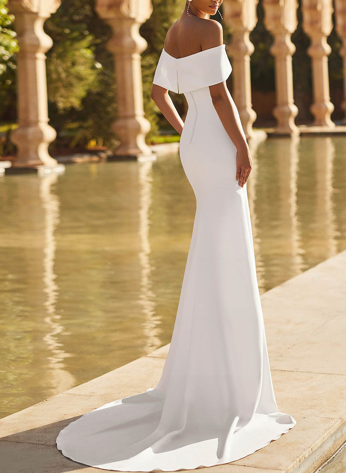 Trumpet/Mermaid Off-The-Shoulder Short Sleeves Chapel Train Elastic Satin Wedding Dresses