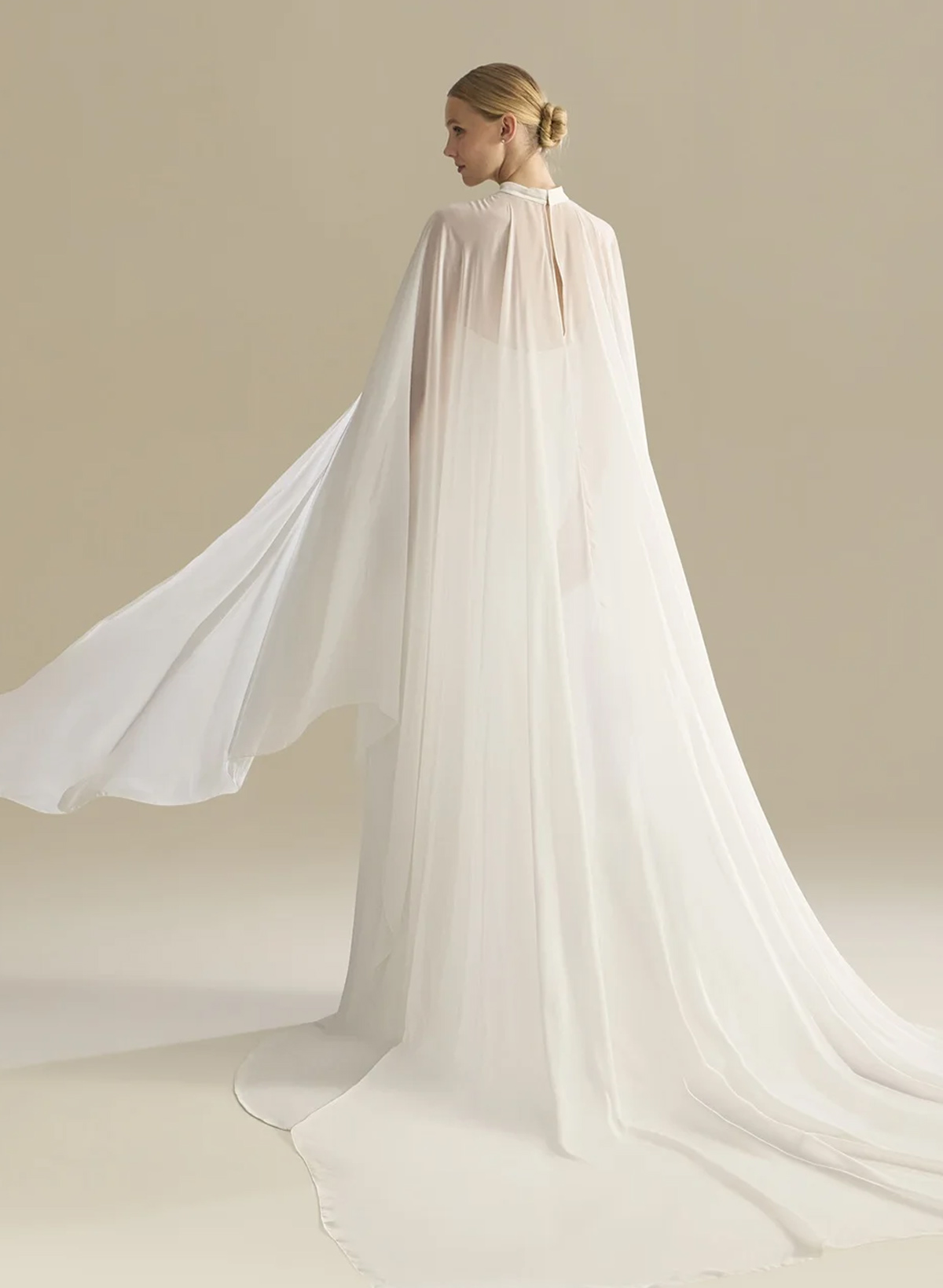 Pullover Chiffon Cape