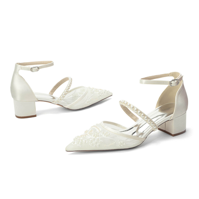 Low Heel Lace/Silk Like Satin Point Toe Wedding Shoes With Imitation Pearl/Flower