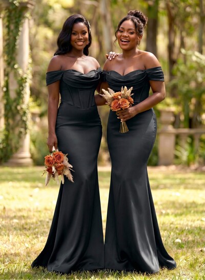 Elegant Trumpet/Mermaid Off-The-Shoulder Sleeveless Sweep Train Satin Bridesmaid Dresses