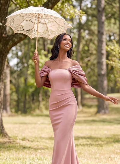 Trumpet/Mermaid Off-The-Shoulder Sleeveless Sweep Train Satin/Elastic Satin Bridesmaid Dresses