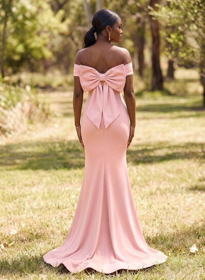 Trumpet/Mermaid Off-The-Shoulder Sleeveless Sweep Train Elastic Satin Bridesmaid Dresses With Bow(s)