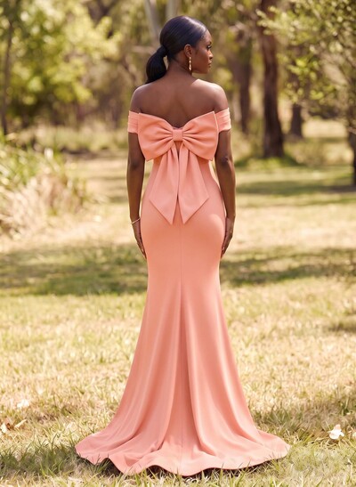 Trumpet/Mermaid Off-The-Shoulder Sleeveless Sweep Train Elastic Satin Bridesmaid Dresses With Bow(s)