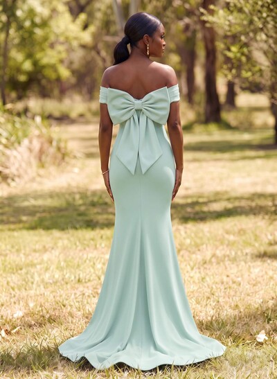 Trumpet/Mermaid Off-The-Shoulder Sleeveless Sweep Train Elastic Satin Bridesmaid Dresses With Bow(s)