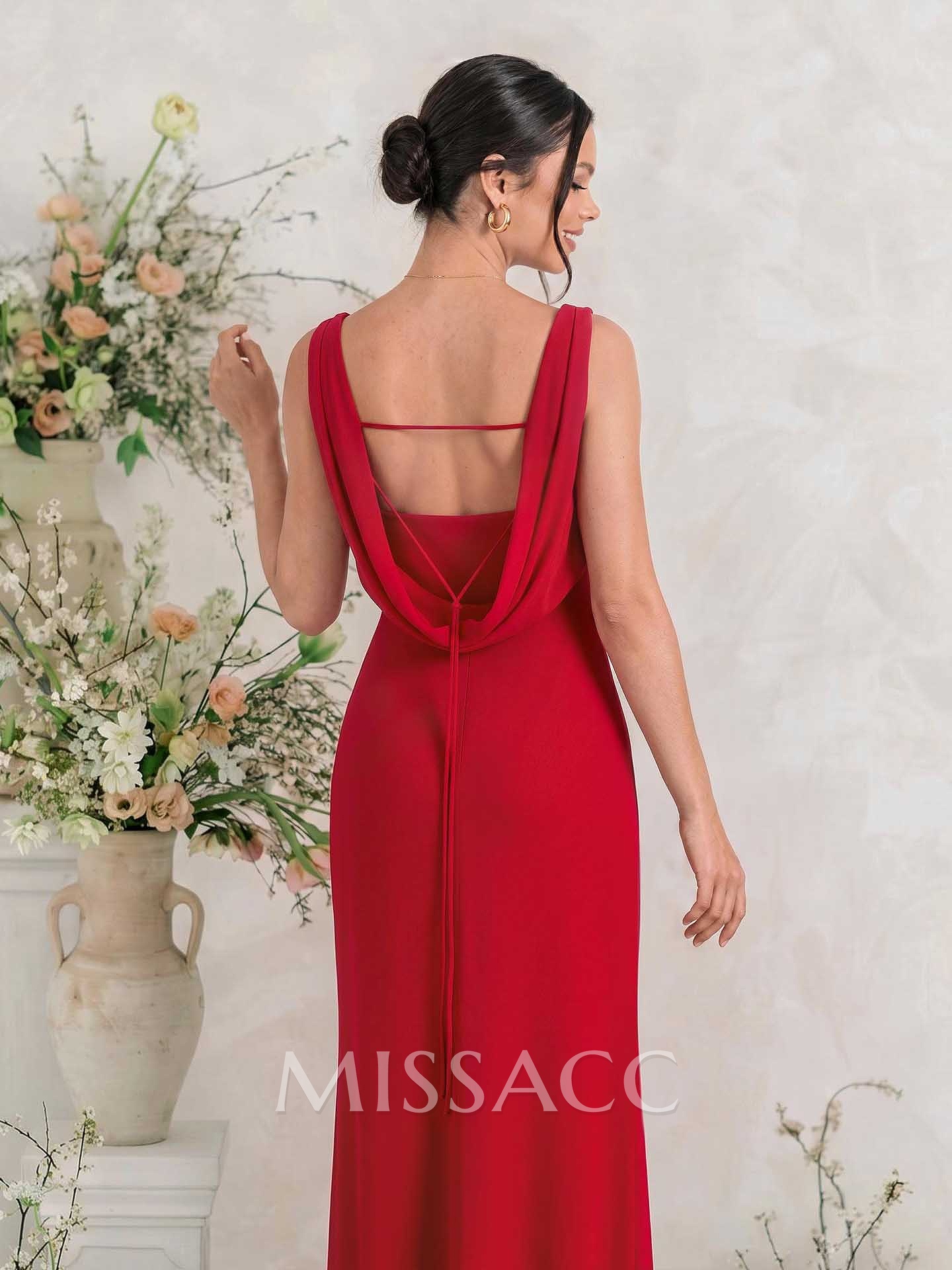 Elegant Sheath/Column Cowl Neck Sleeveless Floor-Length Chiffon Bridesmaid Dresses