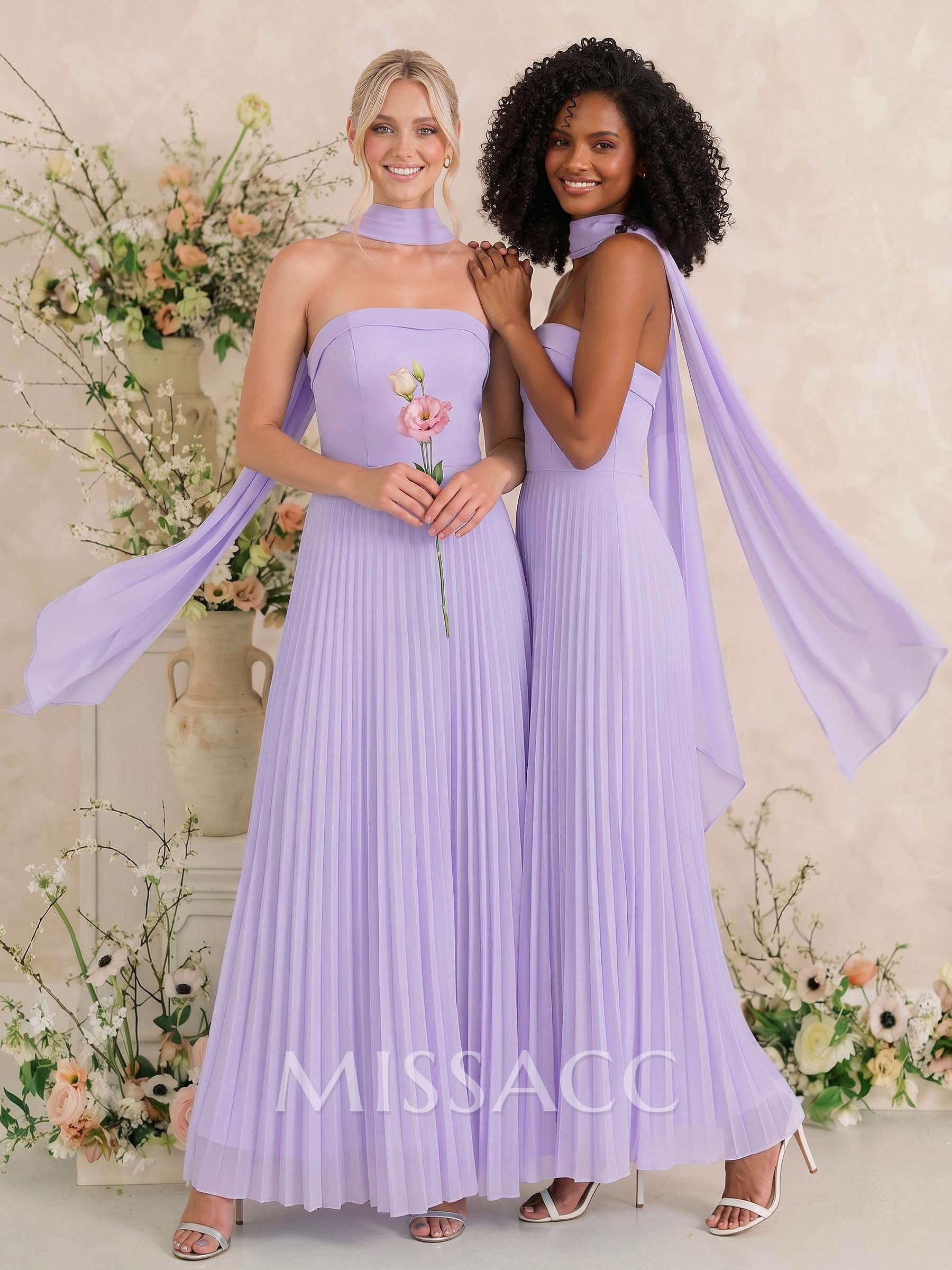 Elegant A-Line Strapless Sleeveless Floor-Length Chiffon Bridesmaid Dresses With Pleated