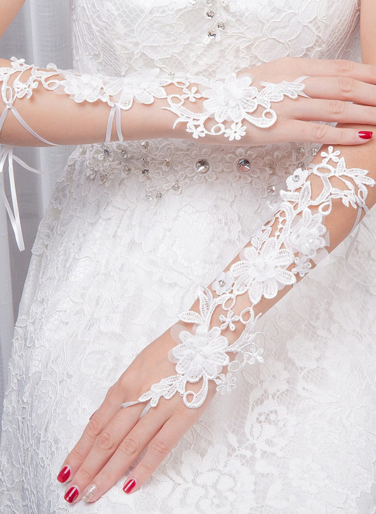 Fingerless Classic Length Bridal Gloves With Floral