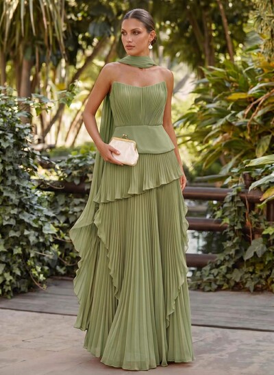 A-Line Scoop Neck Sleeveless Floor-Length Chiffon Evening Dresses With Pleated