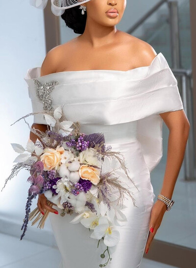 Trumpet/Mermaid Off-The-Shoulder Sleeveless Court Train Taffeta Bride Wedding Dress With Rhinestone