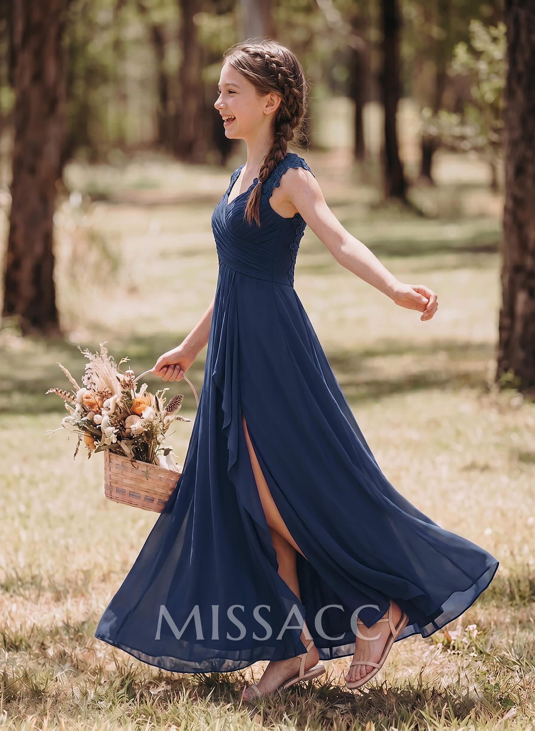 A-Line Sweetheart Sleeveless Floor-Length Chiffon Junior Bridesmaid Dresses With Split Front/Lace