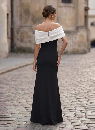 Trumpet/Mermaid Off-The-Shoulder Sleeveless Asymmetrical Elastic Satin Mother Of The Bride Dresses