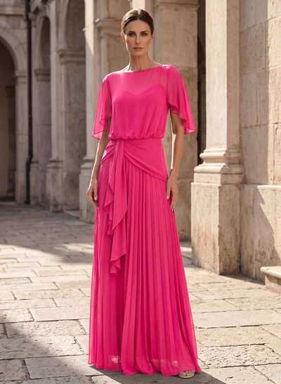 A-Line Scoop Neck Short Sleeve Maxi Chiffon Mother of the Bride Dress with Ruffles/Pleats
