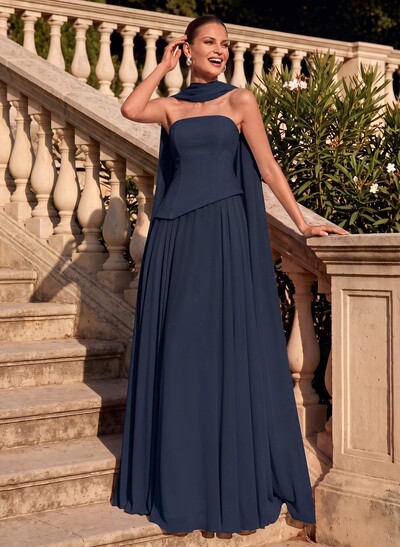 A-Line Strapless Sleeveless Chiffon Mother Of The Bride Dresses With Sweep Train