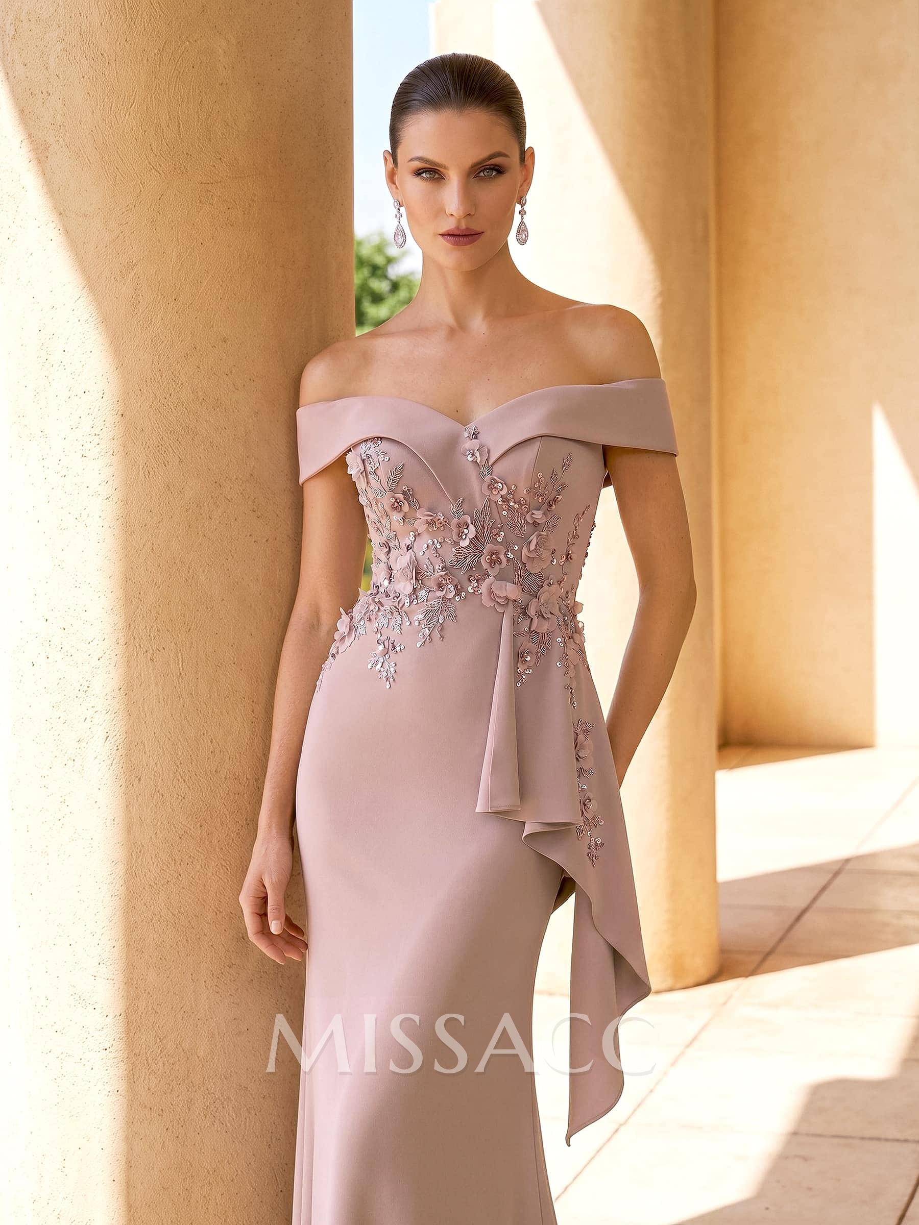 Trumpet/Mermaid Off-The-Shoulder Sleeveless Court Train Mother Of The Bride Dresses With Cascading Ruffles/Appliques Lace/Flower(s)