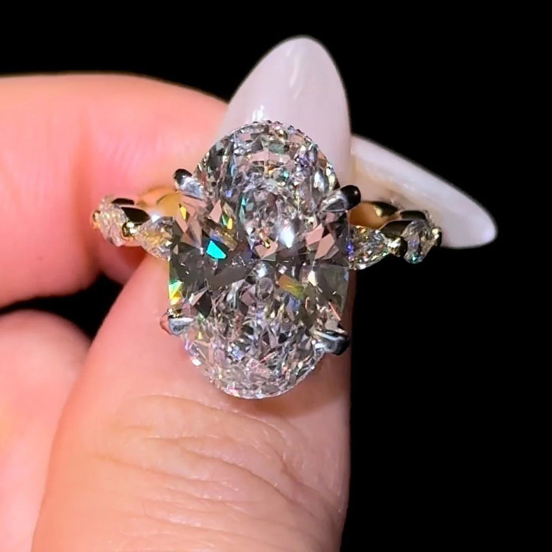 12*16mm Oval Cut Sona Simulated Diamonds Engagement Rings In Sterling Silver