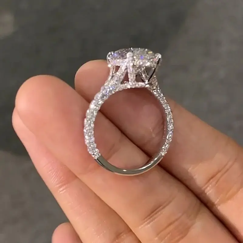 10*12mm Oval Cut Sona Simulated Diamonds Engagement Rings In Sterling Silver 10*12mm Oval Cut Sona Simulated Diamonds Engagement Rings In Sterling Silver