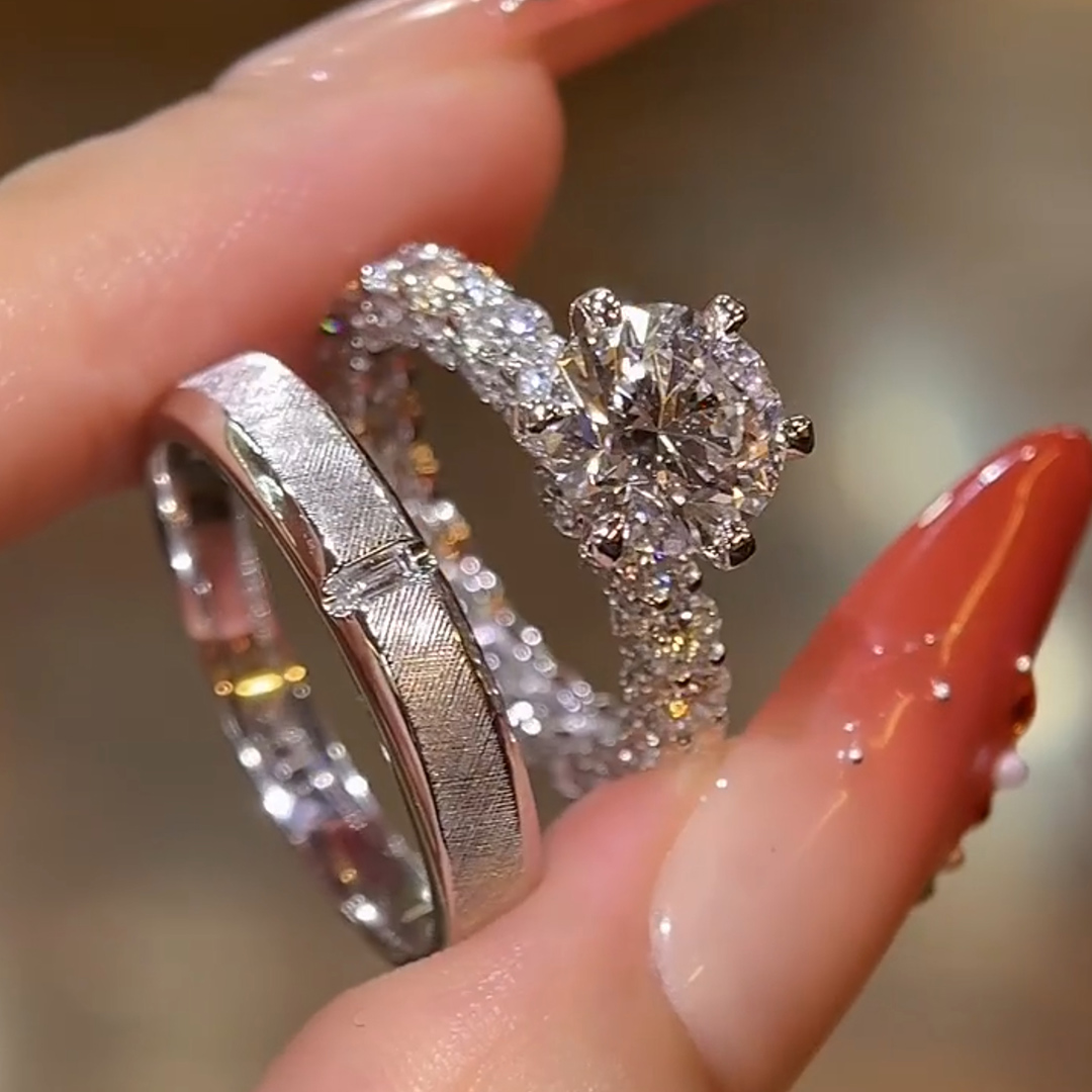 2.05CT 8*8mm Round Cut Moissanite Engagement Rings Sets In Sterling Silver