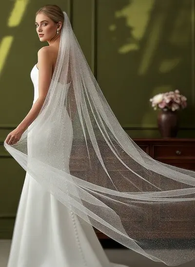 Cut Edge Simple One-Tier Tulle Cathedral Bridal Veils