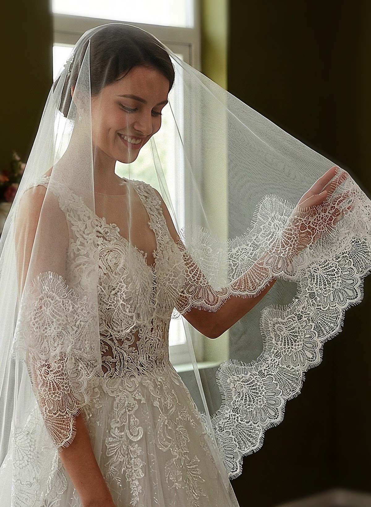 Lace Applique Edge One-Tier Tulle Cathedral Bridal Veils