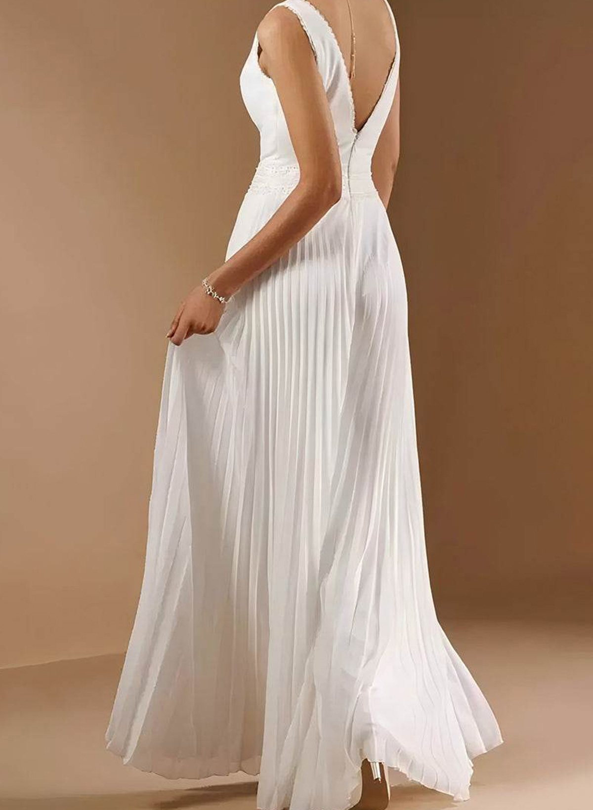 Jumpsuit/Pantsuit V-Neck Sleeveless Floor-Length Chiffon Wedding Dresses With Pleated