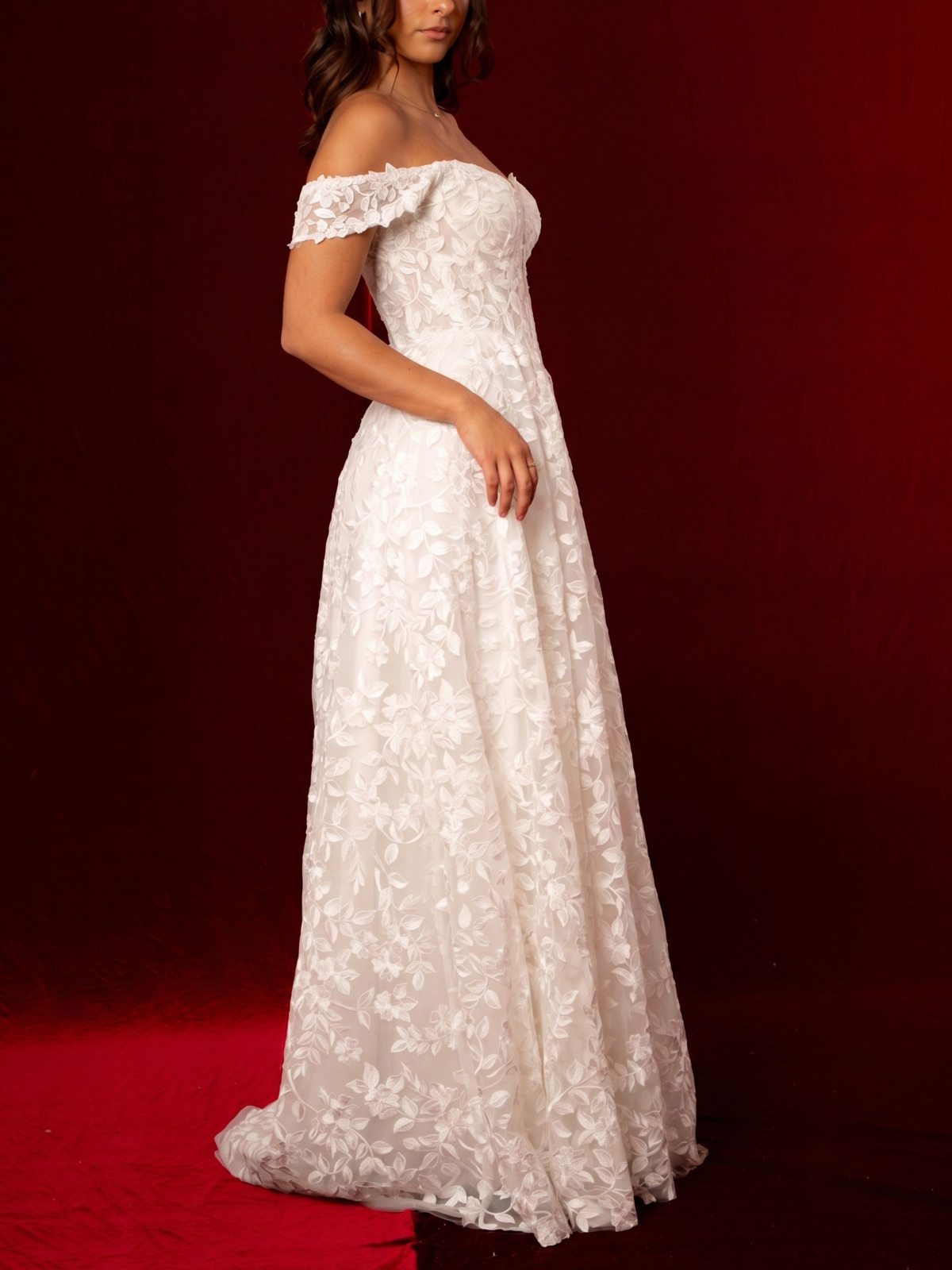 A-Line Off-The-Shoulder Sleeveless Sweep Train Lace Bride Wedding Dress