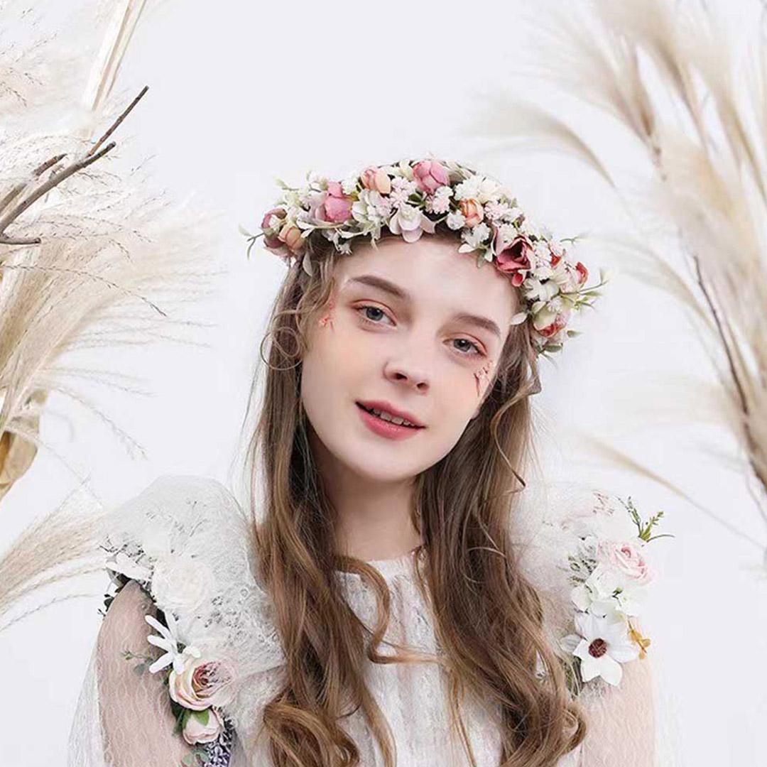 Elegant Mixed Flower Crown