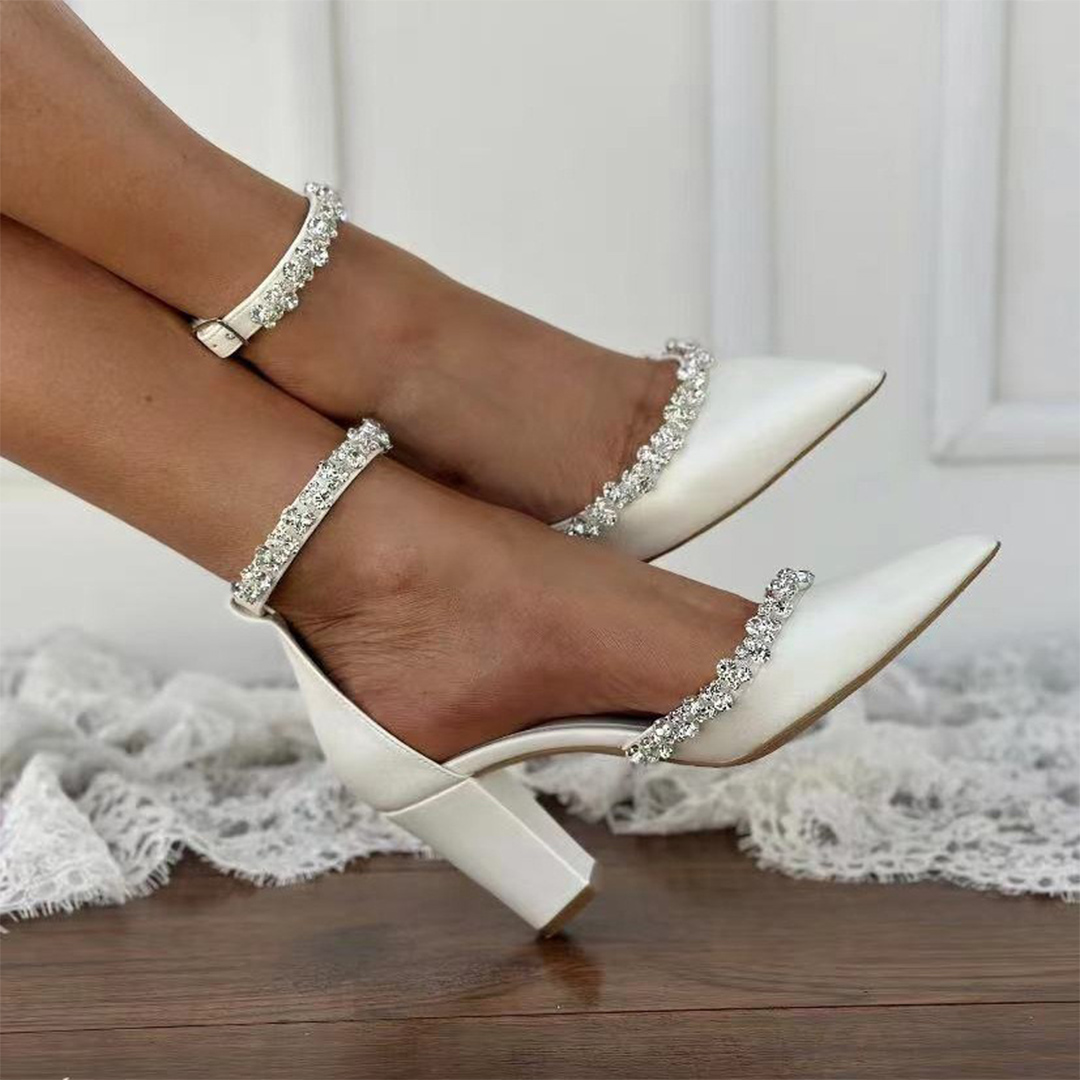 Chunky Heel PU Leather Point Toe Wedding Shoes With Rhinestone