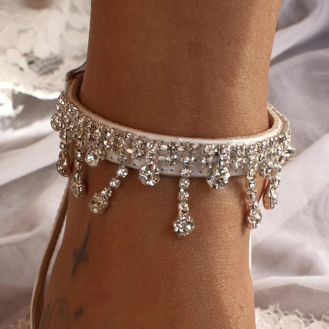 Flat Heel PU Leather Open Toe Wedding Shoes With Rhinestone