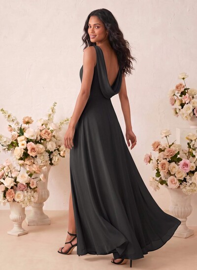 Elegant A-Line Scoop Neck Sleeveless Floor-Length Chiffon Bridesmaid Dresses