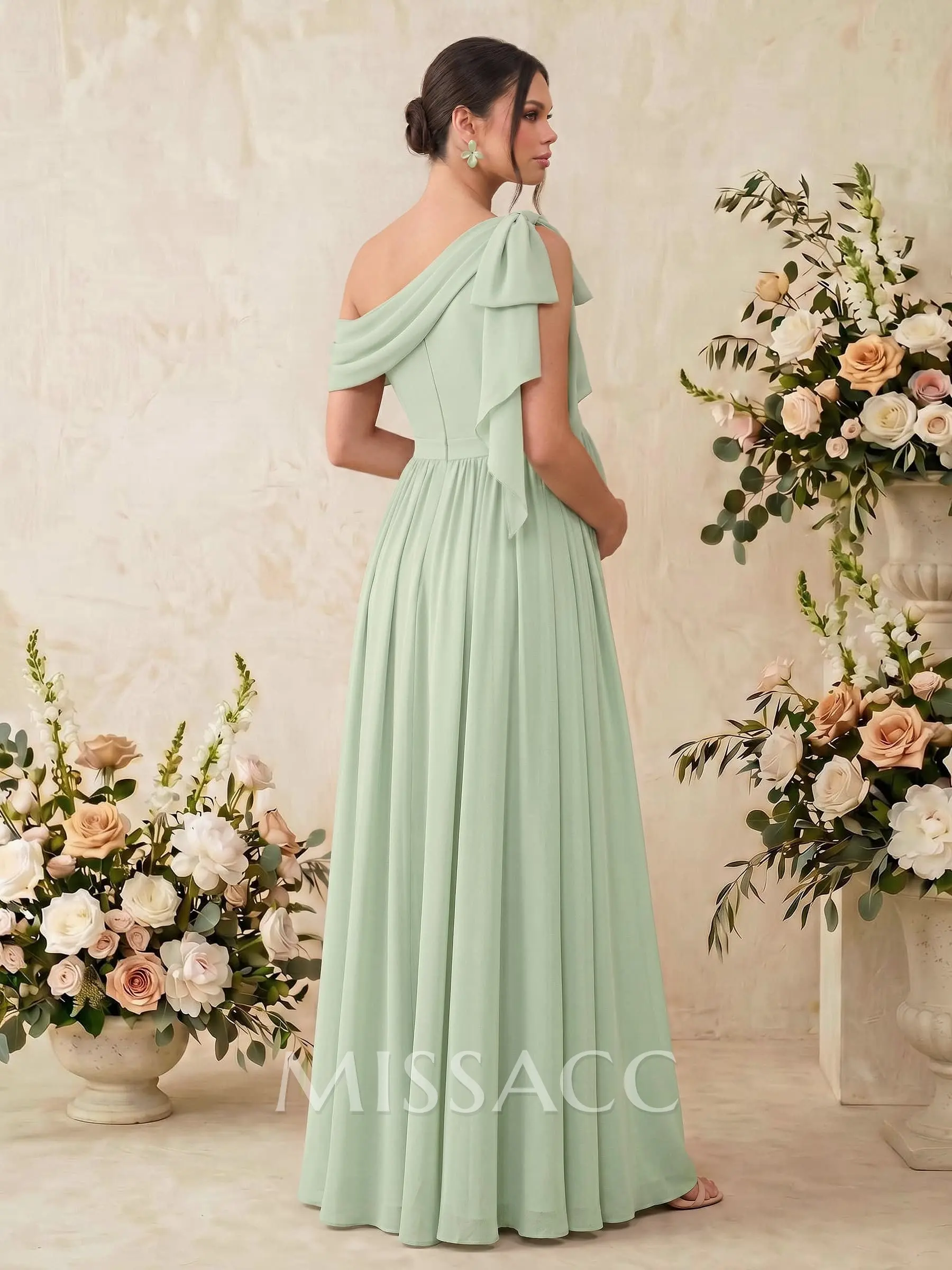 christmas dress old navy 12 Dresses, Starting at $23: Navy, Amazon & More Bride Queenie Bridesmaid Jamaican Color:Blossom sizescale:60 patterned skirt